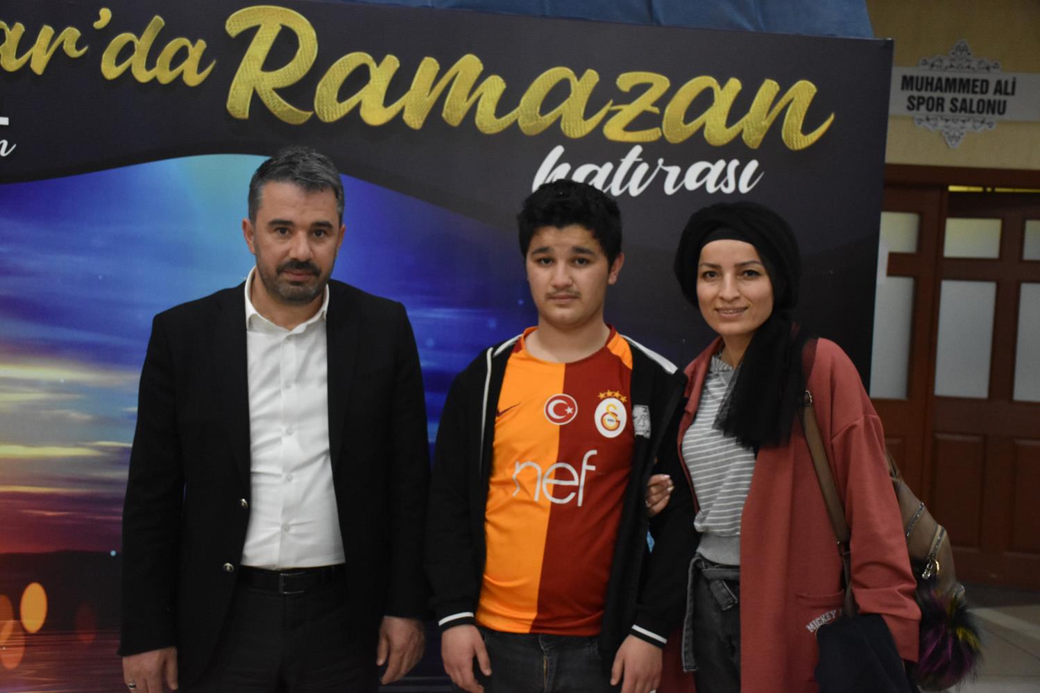 Yükleniyor...