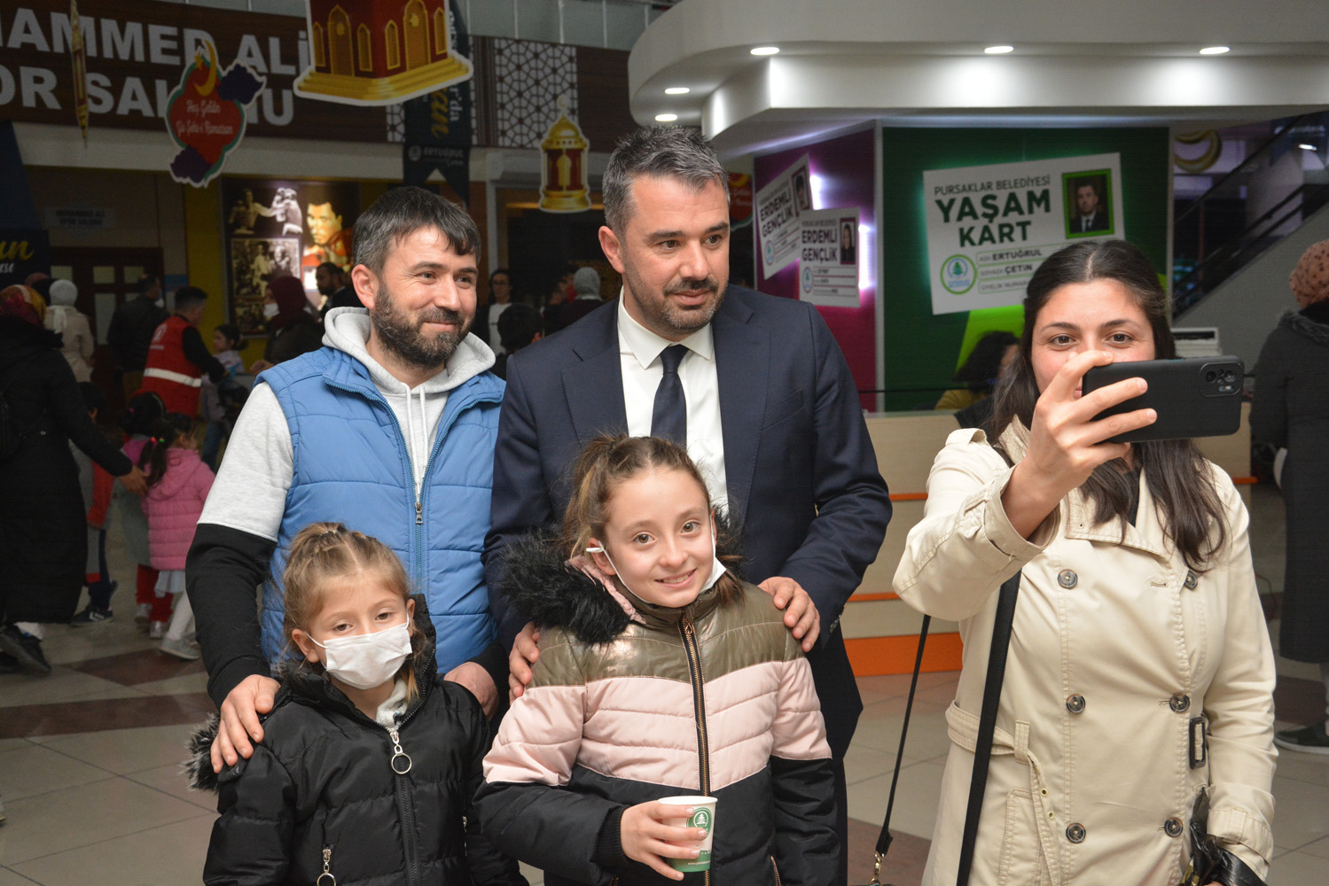 Yükleniyor...