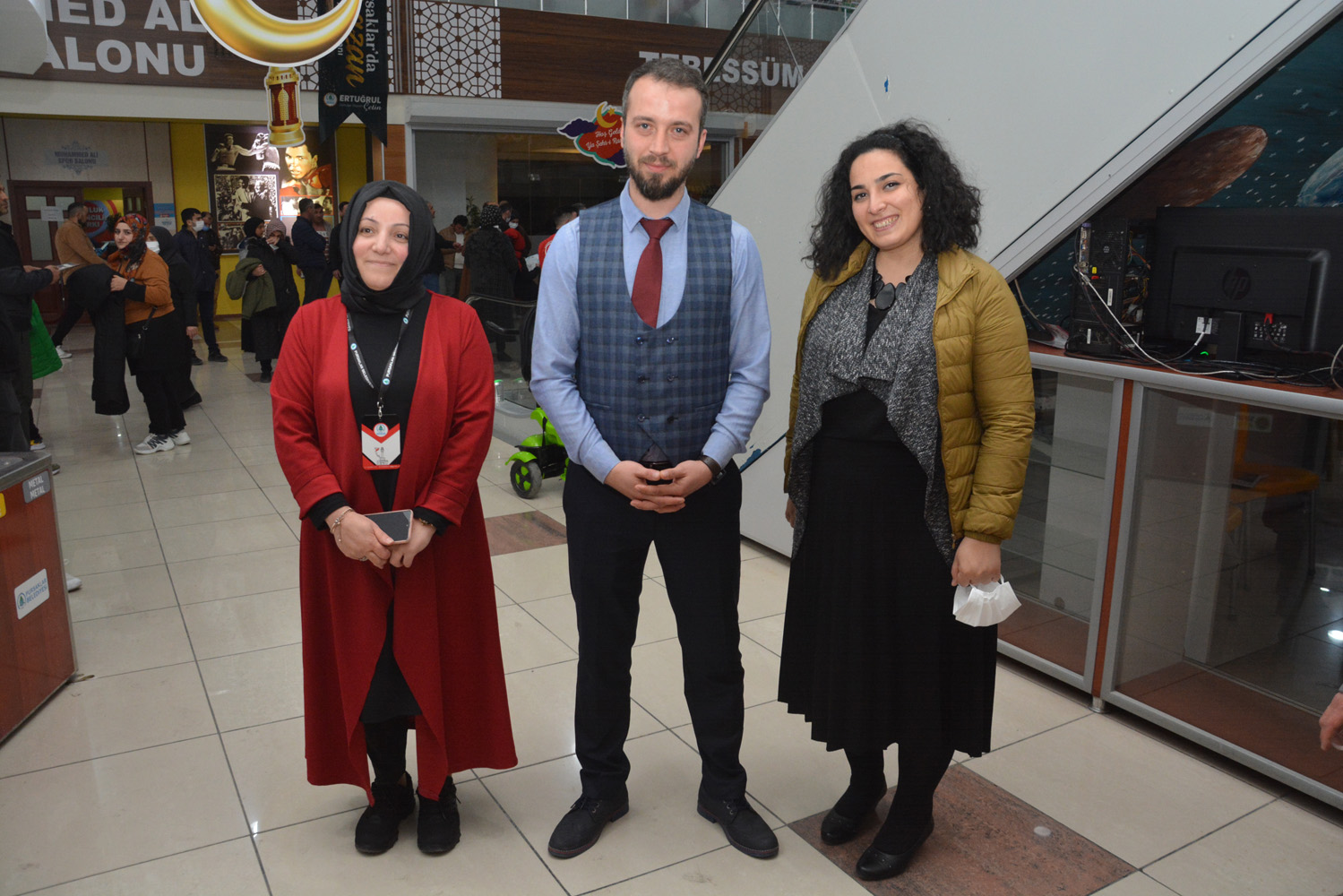 Yükleniyor...