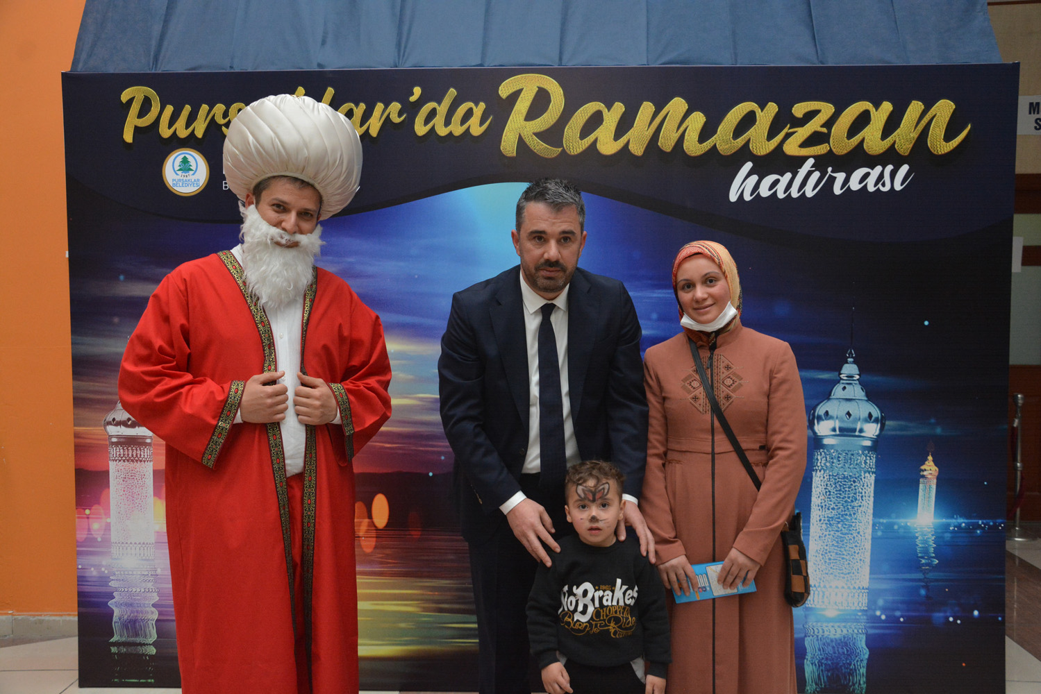 Yükleniyor...