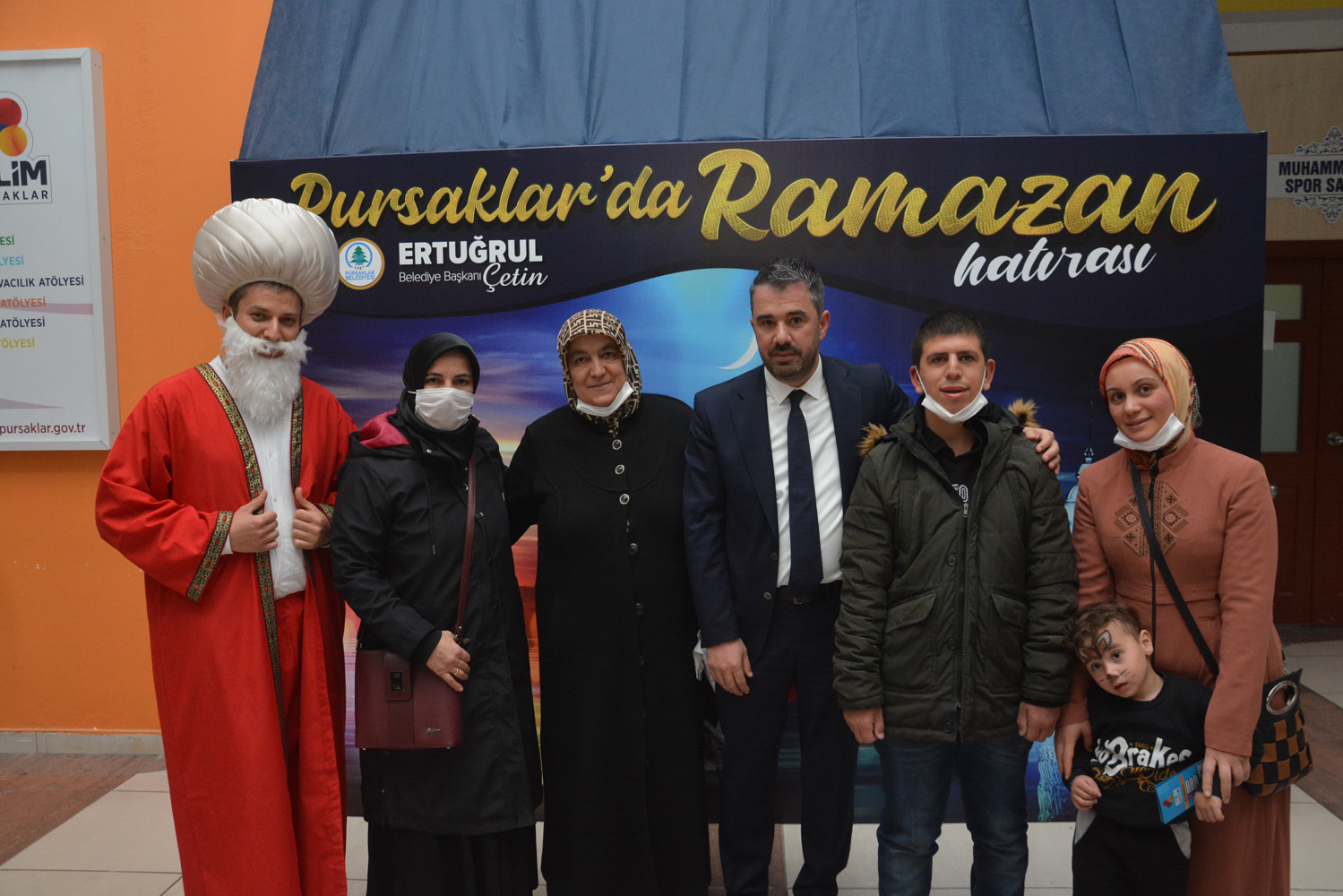 Yükleniyor...