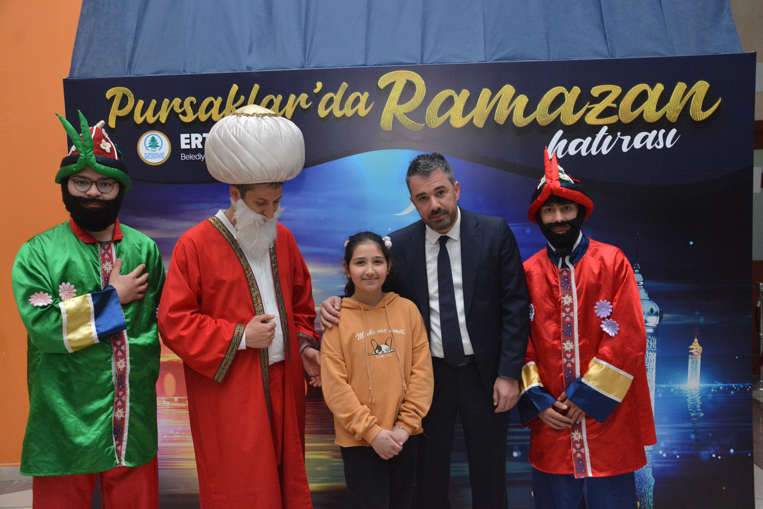Yükleniyor...