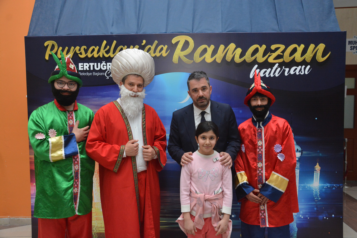 Yükleniyor...
