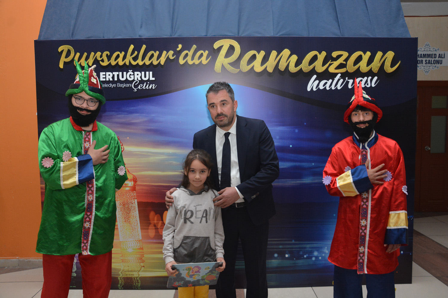 Yükleniyor...
