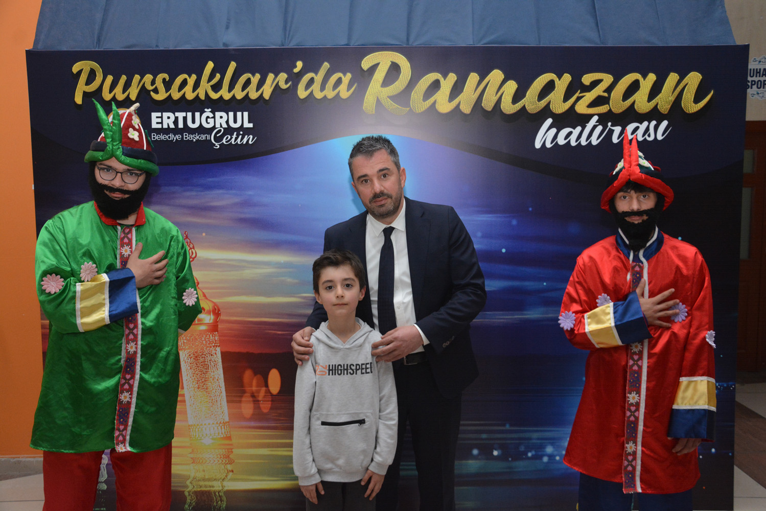 Yükleniyor...