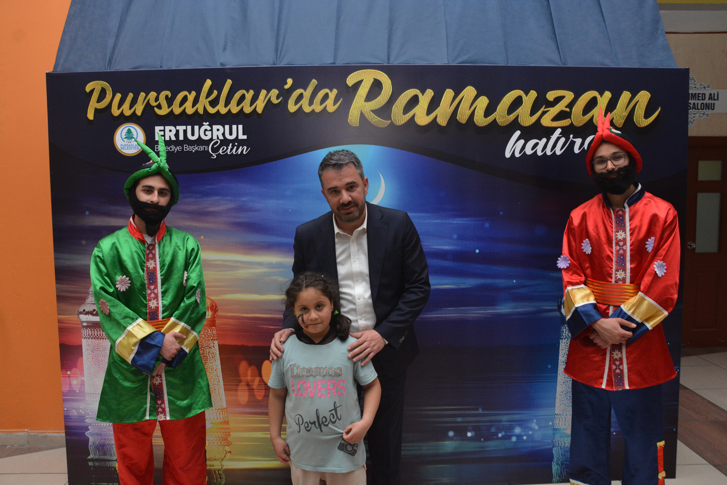Yükleniyor...