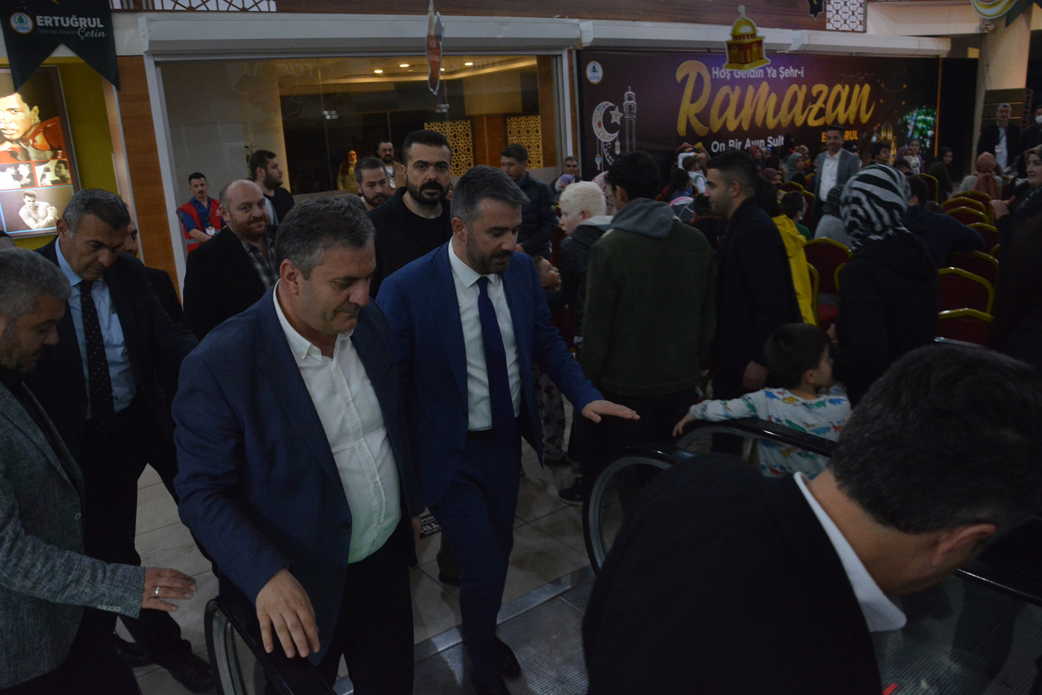 Yükleniyor...